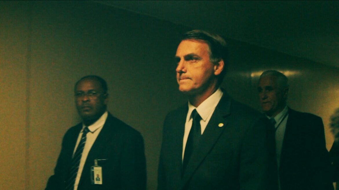 Quebrando Mitos, documentário sobre Bolsonaro, estreia no Canal Brasil