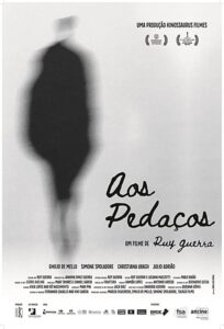 Poster do filme Aos Pedaços, dirigido por Ruy Guerra.