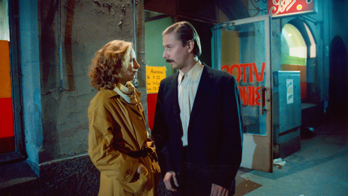 CRÍTICA – SOMBRAS NO PARAÍSO