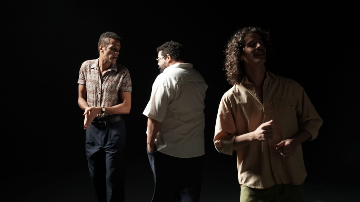 CRÍTICA – A VIDA SECRETA DE MEUS TRÊS HOMENS